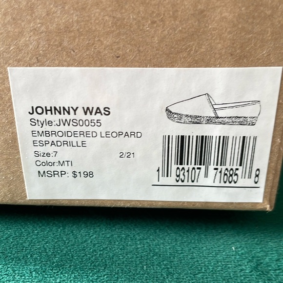 NWT Johnny Was Espadrilles size 7 - Picture 5 of 6